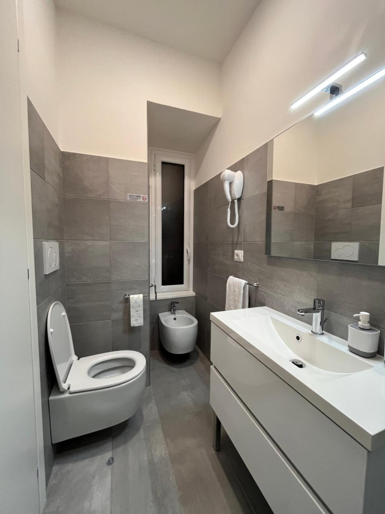 Colosseum Deluxe Gasthof *